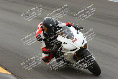 media/Jan-15-2023-SoCal Trackdays (Sun) [[c1237a034a]]/Bowl (1125am)/